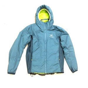 Arcteryx light down coat